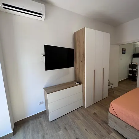 Blue 8 Garden Appartement Salernes