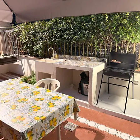 Blue 8 Garden Appartement *